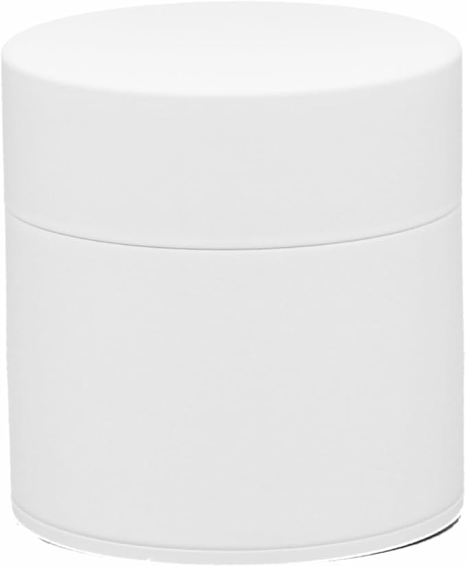 Lacquer-Coated Matcha Tea Sifter Canister with Bamboo Paddle : Semi-Matte Eggshell White, Japan