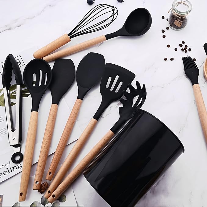 1pcs Black Silicone Slotted Spoon with Wooden Handle, Heat-Resistant Cooking Utensils Spoon for Serving Stirring Scooping and Mixing Filtering Food.