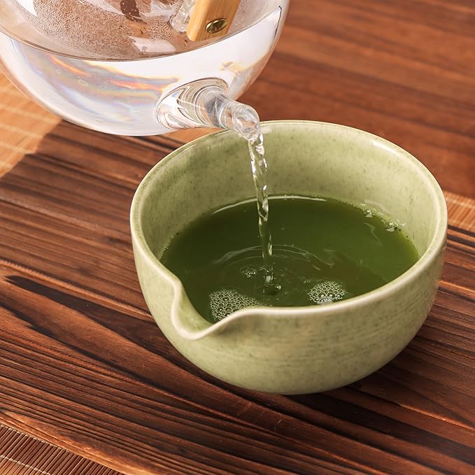 Ceramic Matcha Bowl with Spout,500 ml/18 oz,Japanese Matcha Mixing Bowl,For Whisk Matcha Tea