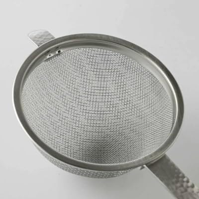 Japanese Double Fine Mesh Tea Sifter – Stainless Steel Tea Strainer with Hammered Texture Handle Kitchen Sieve, 6” (Length) × 3” (Width) × 1.3” (Height)