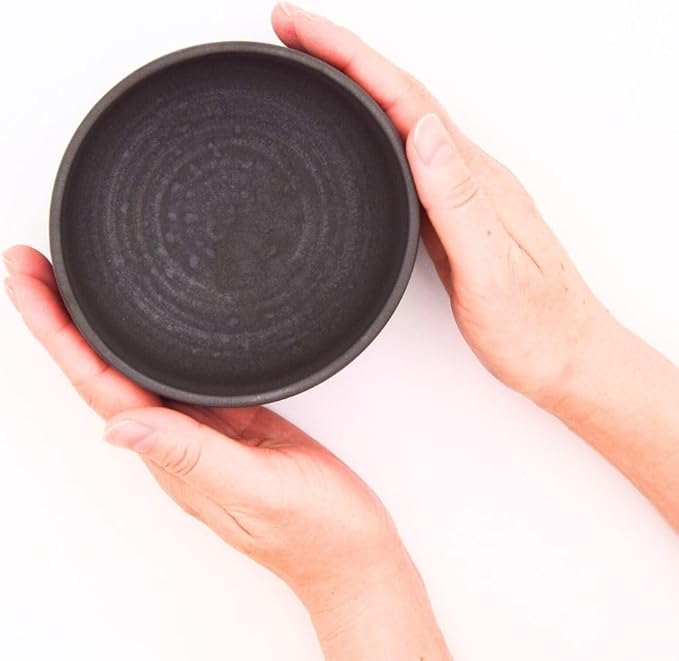 Ceramic Matcha Bowl – Handmade Chawan Matcha Bowl, Japanese Bowl, Charcoal Gray, 21.1 oz, 620ml Made in Japan