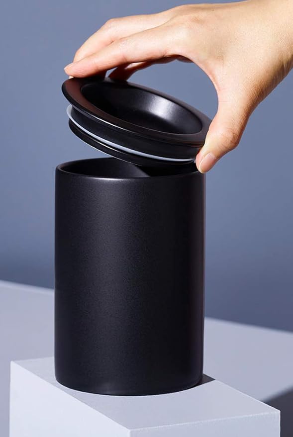 cores C820BK Coffee Canister, Porcelain, Coffee Beans, 7.1 oz (200 g), Long-established Maker, High Airtightness, Flavor, Simple