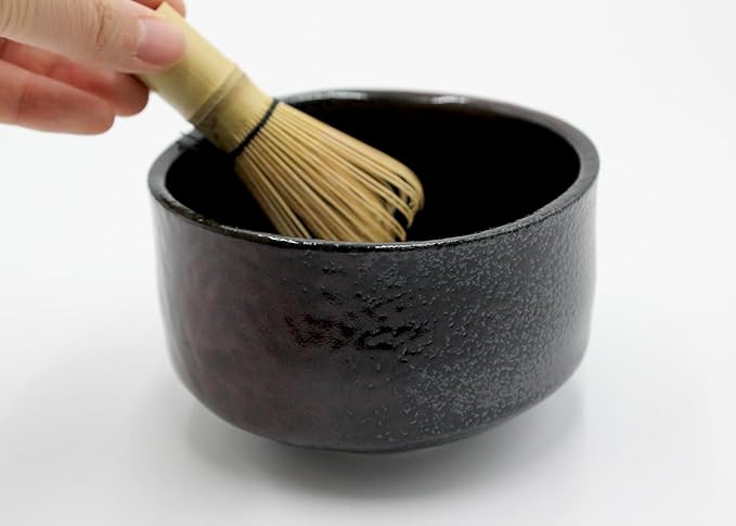 Japanese Traditional Handcrafted Matcha Chawan Tea Bowl Cup Ceremony Tableware Pottery (Kurosuna Benikeshou)