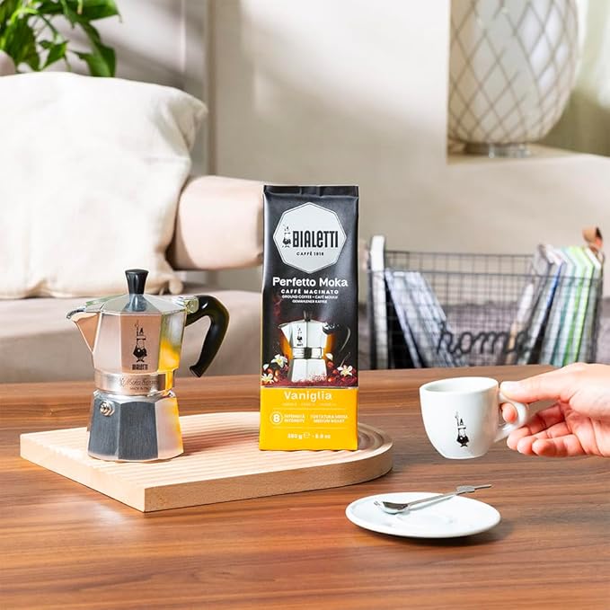 Bialetti - Perfetto Moka Vaniglia: Medium Roasting Ground Coffee, Vanilla Aroma, 8.8 Oz - 250g, Bag with Flavour-Saving Valve