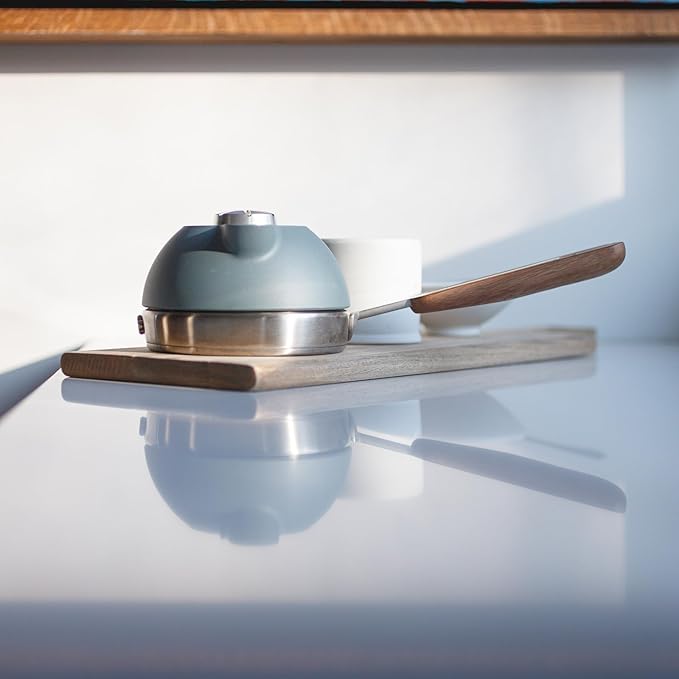 Crucial Detail Orb•One Stovetop Coffeemaker (Juniper Berry)