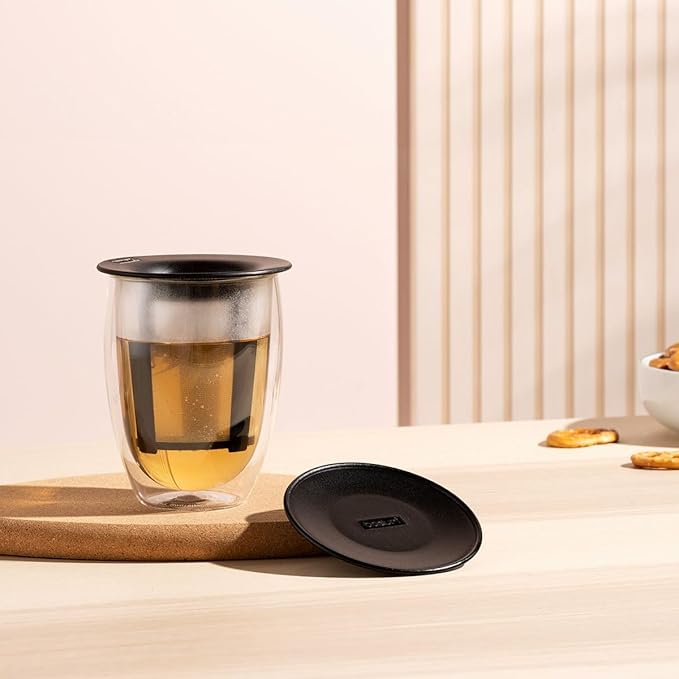 Bodum 12oz Tea Strainer w/Lid, Double Wall, High-Heat Borosilicate Glass, Black