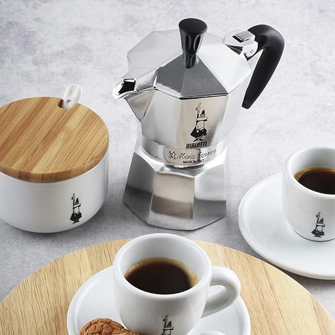 Bialetti Moka Express Iconic Italian Stovetop Espresso Maker (Silver, 3 Cups)