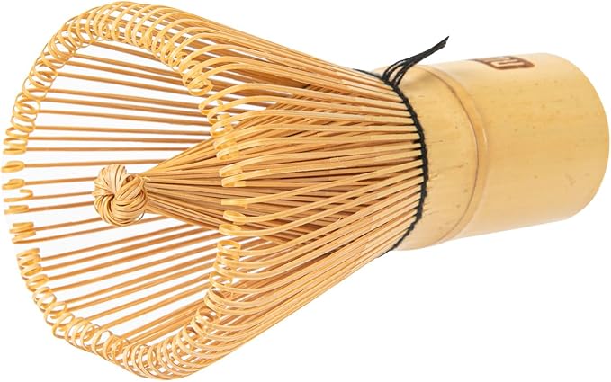 Restaurantware Dojo 2.3 Inch x 4.1 Inch Matcha Whisk 1 Durable Matcha Brush - For Traditional Tea Ceremonies Heat-Resistant Natural Bamboo Matcha Stirrer Sustainable