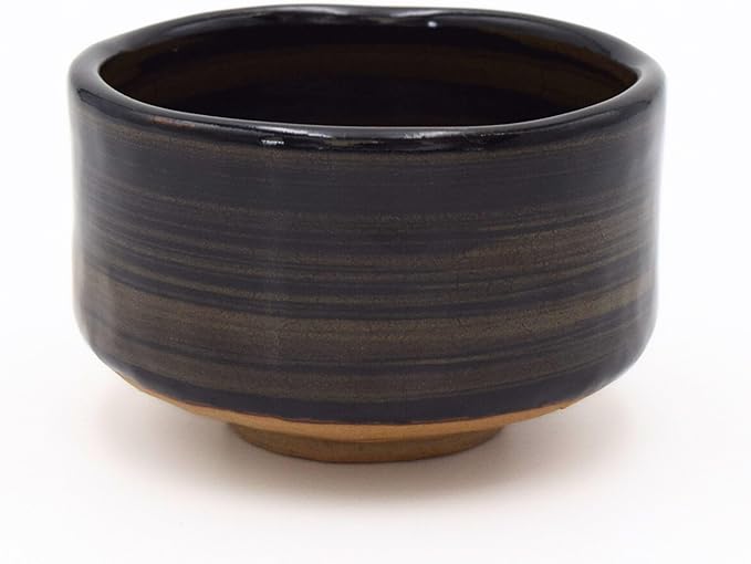 Product of Gifu Japan Ceramic Matcha Bowl, Handmade Chawan Japanese Green Tea Cup, Matcha Mixing Bowl, 400ml 13.6 oz, Brush Stroke Pattern, Black