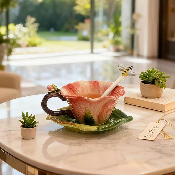 Ceramic Pansy Coffee Cup and Saucer Set with Spoon，6OZ 3D Hand-Painted Flower Tea Mug，Gift for Women (Red)