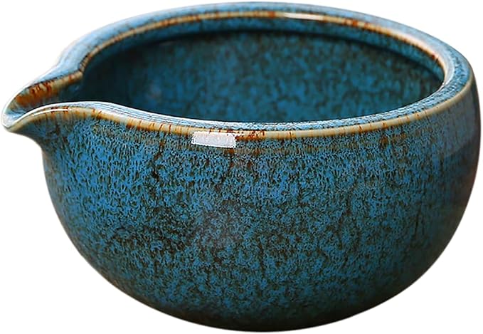 Sizikato Stoneware Porcelain Matcha Bowl with Spout, 5.2 Inch Vintage Ceramic Green Tea Bowl