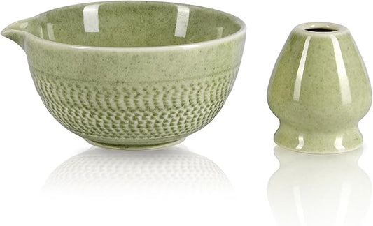 Matcha Bowl with Spout, 500 ml/18 oz Ceramic Matcha Mixing Bowl, Japanese Ceremonial Matcha Chawan for Matcha Powder/Salad/Fruit/Soup/Tea (Matcha Green | 2pcs)