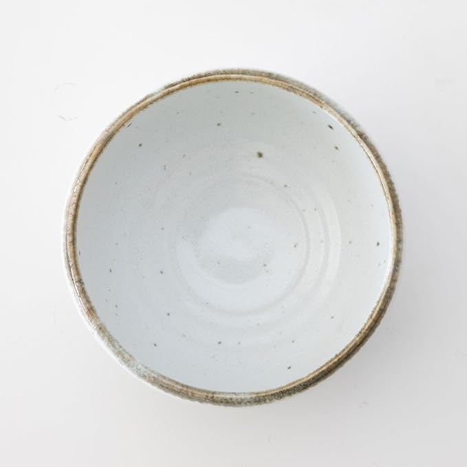 Asayu Japan Shirotsuchi Matcha Bowl - Handmade Gifu Japan Ceramic Chawan, 12 cm (4.72″) Diameter x 7.3 cm (2.87″) Height, 365 g - White with Brown Rim & Speckled Finish