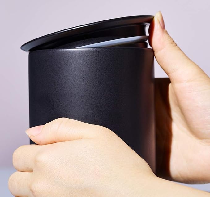 cores C820BK Coffee Canister, Porcelain, Coffee Beans, 7.1 oz (200 g), Long-established Maker, High Airtightness, Flavor, Simple