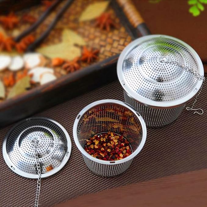 Numola Tea Infuser for Loose Tea, Loose Leaf Tea Infusers Set, Fine Mesh Tea Steeper with Spoon and Drip Trays, Tea Diffusers with Extented Chain Hook for Tea Lovers