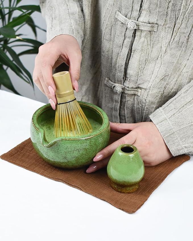 Artcome Matcha Tea Set – 20.2oz Premium Matcha Bowl with Spout, Whisk, Scoop, Whisk Holder & Brewing Guide – Authentic Japanese Tea Ceremony Tools for Perfect Matcha Preparation, Green