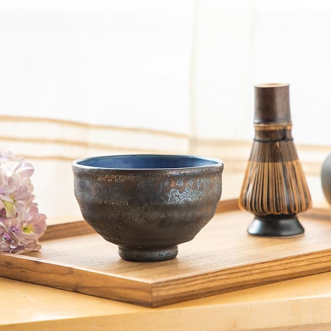 Asayu Japan Matcha Bowl, Handmade in Gifu Japanese Ceramic Chawan, 12 x 7.8 cm, 500ml, Microwave Safe for Tea Ceremoney, Green Tea, Pottery - Kurogane Blue
