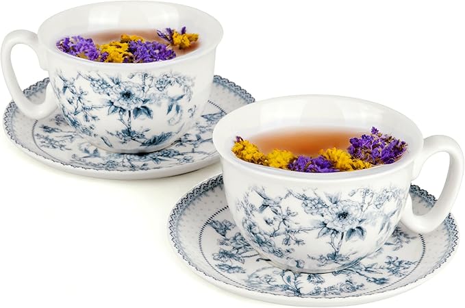 STP GOODS Blue Flowers Bone China Cup and Saucer Set in Gift Box (Blue)
