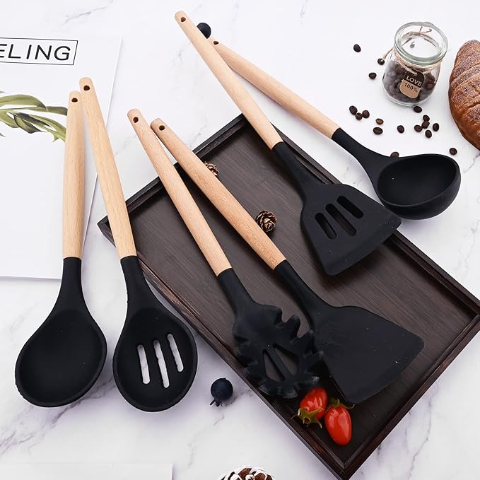 1pcs Black Silicone Wok Spatula Slotted Turner,Heat Resistant Nonstick Rubber Spatula Silicone Stir Fry Turner for Flipping Eggs,Crepes