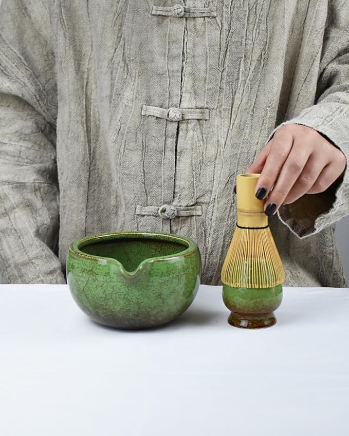 Artcome Matcha Tea Set – 20.2oz Premium Matcha Bowl with Spout, Whisk, Scoop, Whisk Holder & Brewing Guide – Authentic Japanese Tea Ceremony Tools for Perfect Matcha Preparation, Green