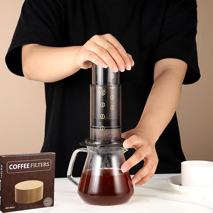 800 Pcs Replacement Filter Paper Unbleached Natural Round Coffee Filter Coffee Accessories Compatible with Aerobie Aeropress Coffee, Espresso Makers