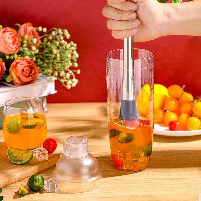Lallisa 12 Pcs Plastic Cocktail Shaker Drink Mixer with Scales and Strainer Top Clear Shaker Cup with Measurement Plastic Mixing Tool for Tea Coffee Bubble Tea Milk(1000 Cc/ 34 oz)
