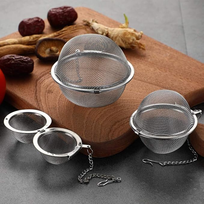 Mayata 3pcs Stainless steel fine mesh seasoning ball kitchen soup spice stew filter kitchen tool metal tea bag tea ball (3pcs Round Shape),Silver,5cm/6cm/7cm