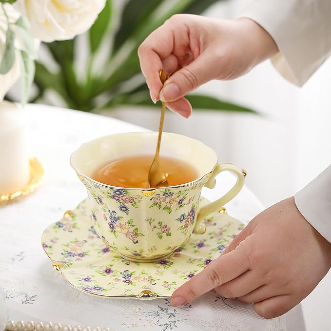 Country Roses Porcelain Tea Cup and Saucer Set with Gold Trim, Vintage Style, For Women and Tea Parties (1, Yellow)