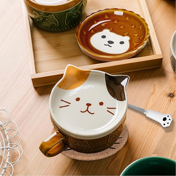 Gifts for Women Her Cute Kawaii Cat Coffee Mugs with Lids Christmas Birthday Presents for Girls Friend Kids Men Wife Mom Grandma Teacher Novelty Animal Coffee Ceramic Tea Cup Dessert Saucer Set