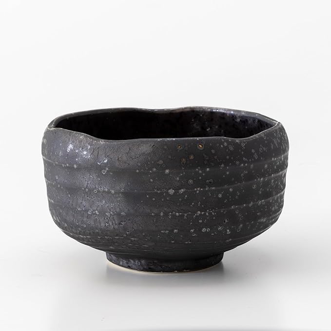 Asayu Japan Kurogane Matcha Bowl - Handmade Gifu Japan Ceramic Chawan, 12.1 cm (4.76″) Diameter x 7.7 cm (3.03″) Height, 395 g - Black with Silver Speckles