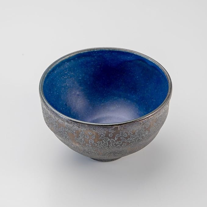 Asayu Japan Matcha Bowl, Handmade in Gifu Japanese Ceramic Chawan, 12 x 7.8 cm, 500ml, Microwave Safe for Tea Ceremoney, Green Tea, Pottery - Kurogane Blue