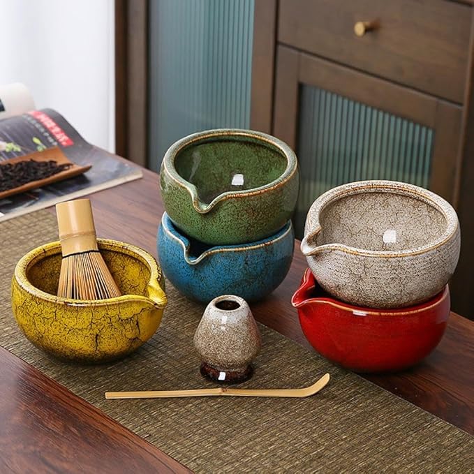 Sizikato Stoneware Porcelain Matcha Bowl with Spout, 5.2 Inch Vintage Ceramic Green Tea Bowl