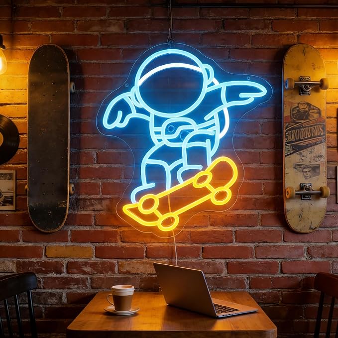 "Astronaut Skateboarding" Space Adventure Light - Cool & Gravity-Defying LED Wall Art for Game Room, Dorm, Bedroom Decor, Dimmable USB, Awesome Gift for Sci-Fi Fans & Adventurers - Image 3