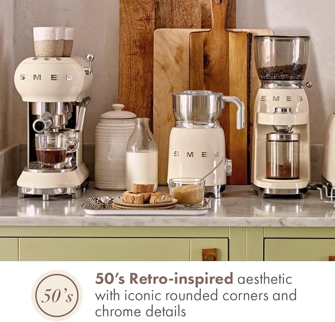 SMEG Retro 50's Style Milk Frother with 2 Disks 6 Preset Programs Hot or Cold Frothing and Induction Heating (Cream)
