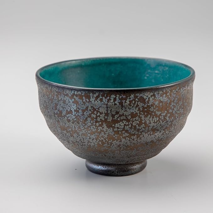 Asayu Japan Matcha Bowl, Handmade in Gifu Japanese Ceramic Chawan, 12 x 7.8 cm, 500ml, Microwave Safe for Tea Ceremoney, Green Tea, Pottery - Kurogane Turquoise