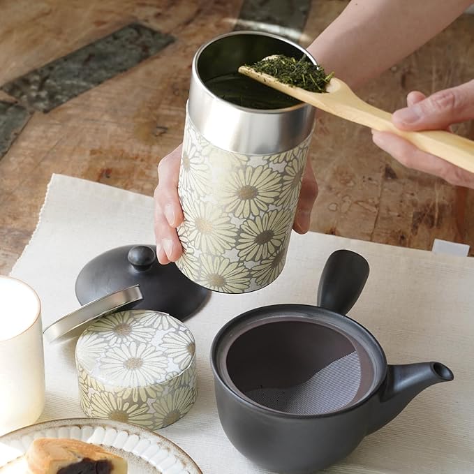 Kyoto Floral Tin Tea Canister - 7 oz Traditional Japanese Yuzen Paper Design, Airtight Storage for Fresh Tea Leaves, Ideal for Tea Ceremony Accessories Collection (Beige)