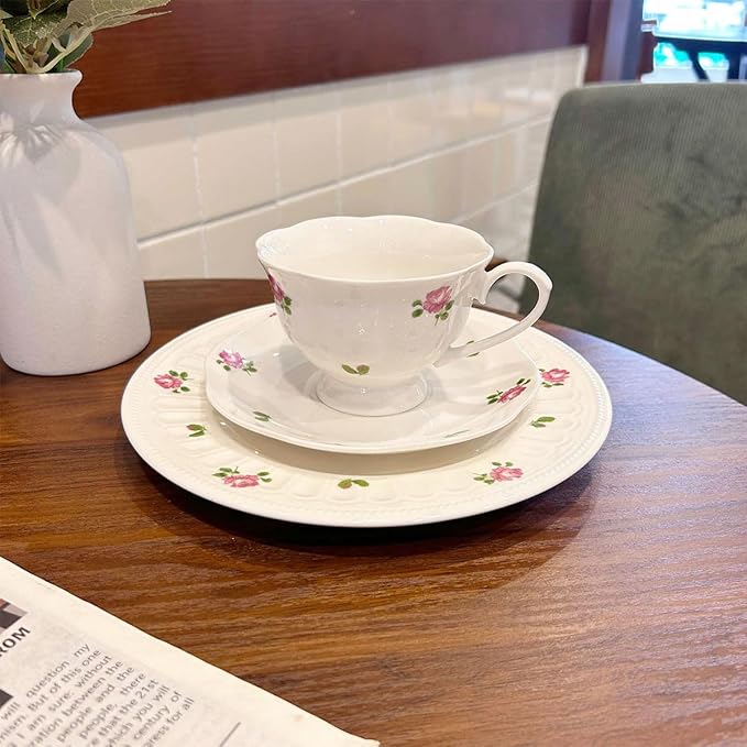 Tea Cup and Saucer Set with Blue Flowers，6.76 oz Ceramic Coffee Cup，Latte Mug for Mother's Day Gifts (pink)