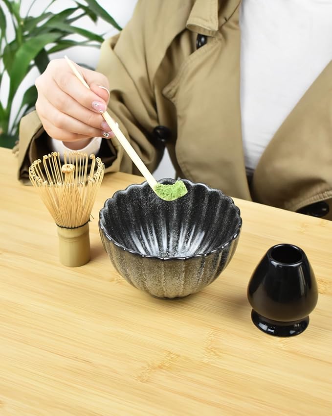 Artcome Matcha Tea Set - 17oz Petal-Shaped Matcha Bowl, Bamboo Whisk, Scoop, Whisk Holder & Brewing Guide - Japanese Tea Ceremony Tools for a Perfect Matcha Experience, Black