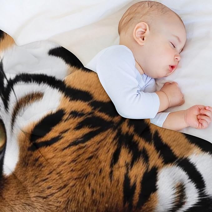 Beautiful Tiger Eye Grass Nose Super Soft Throw Blanket, Mystical Insect Brown Flannel Fleece Decorative Throw for Sofa Couch Bedroom Decor Outdoor Use 60"x80"