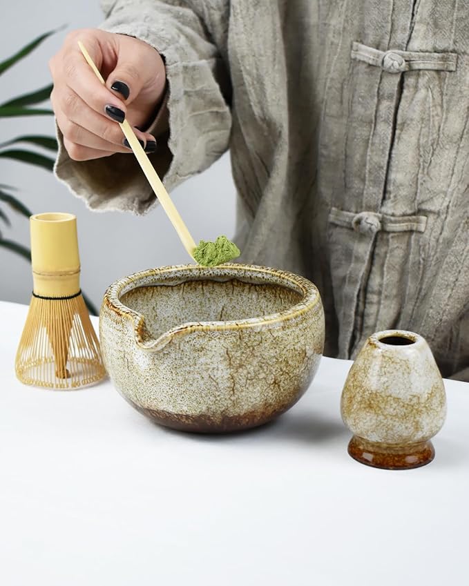 Artcome Matcha Tea Set – 20.2oz Premium Matcha Bowl with Spout, Whisk, Scoop, Whisk Holder & Brewing Guide – Authentic Japanese Tea Ceremony Tools for Perfect Matcha Preparation, White