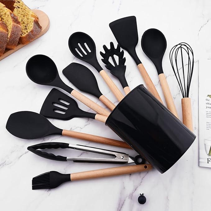 1pcs Black Silicone Basting Pastry Brush. Nonstick Heat Resistant Cooking Brush for Backing, Grilling, Cooking Spreading Oil, Butter, BBQ Sauce.
