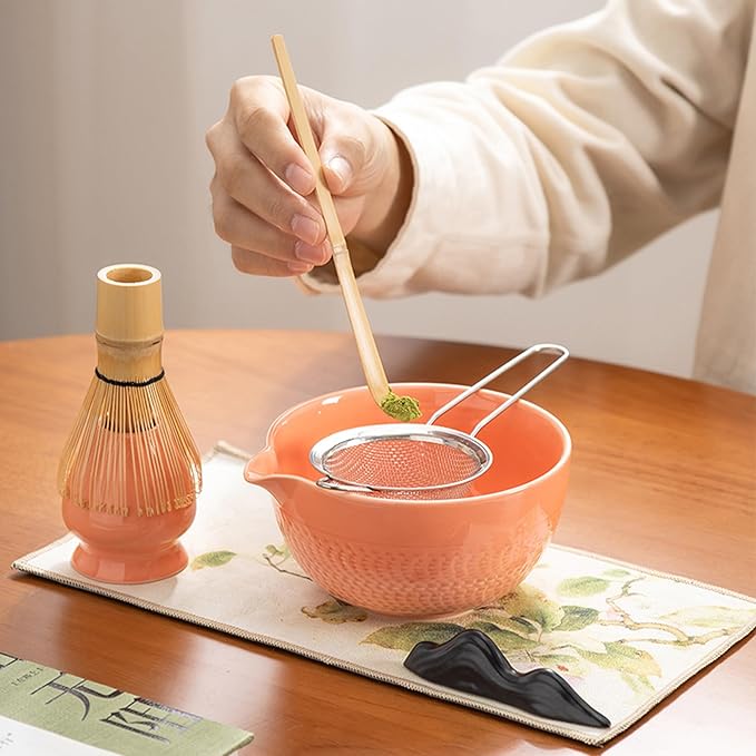 Matcha Bowl with Spout, 500 ml/18 oz Ceramic Matcha Mixing Bowl, Japanese Ceremonial Matcha Chawan for Matcha Powder/Salad/Fruit/Soup/Tea - Pink