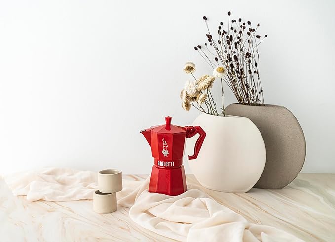Bialetti Mocha Exclusive Italian Red for 3 Cups, Direct Fire (Coffee Maker, Espresso Maker, Makinetta)