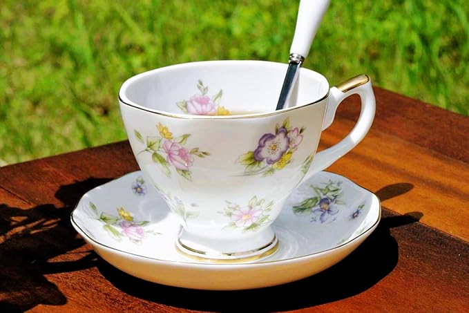British Bone China Coffee Cup with Saucer and Spoon for Latte Americano Cups with Saucer Porcelain Tea Cup Set, Cups and Saucers 3 Piece Set（6.8oz） (A-white)