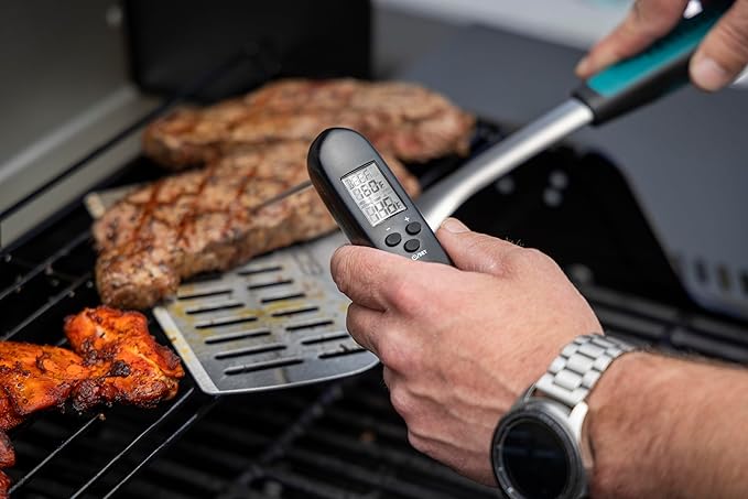 Charbroil Instant Read Digital Thermometer - CB1250084P10
