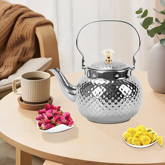2L Hammered Tea Kettle, Stainless Steel Tea/Coffee Pot Loose Leaf Teapot for Tea, Milk, Coffee, 2L Teapot with Strainer Stovetop Tea Kettle, Outdoor Travel Supplies, Gift For Tea (Silver 2L)