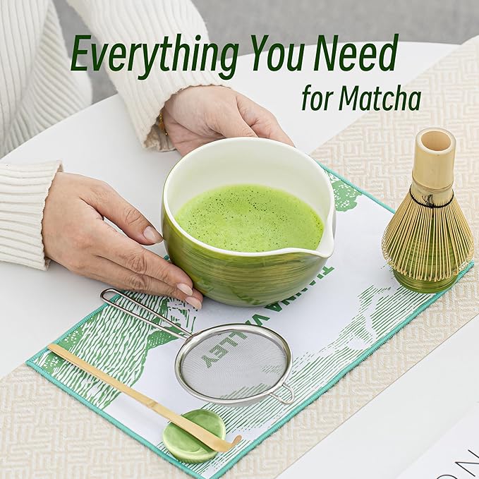 Matcha Whisk Set, 7 Pcs Green Ceramic and Bamboo Tea Ceremony Kit with 480 ML Bowl, Whisk Holder, Scoop, Sifter, Unique Gift Set,Tradition Matcha Tea Set