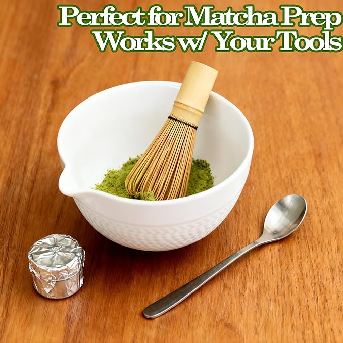 Matcha Bowl with Spout, Traditional Ceramic Matcha Tea Bowl Japanese Ceremonial Chawan for Whisking Mixing & Daily Use, 18oz/500ml White