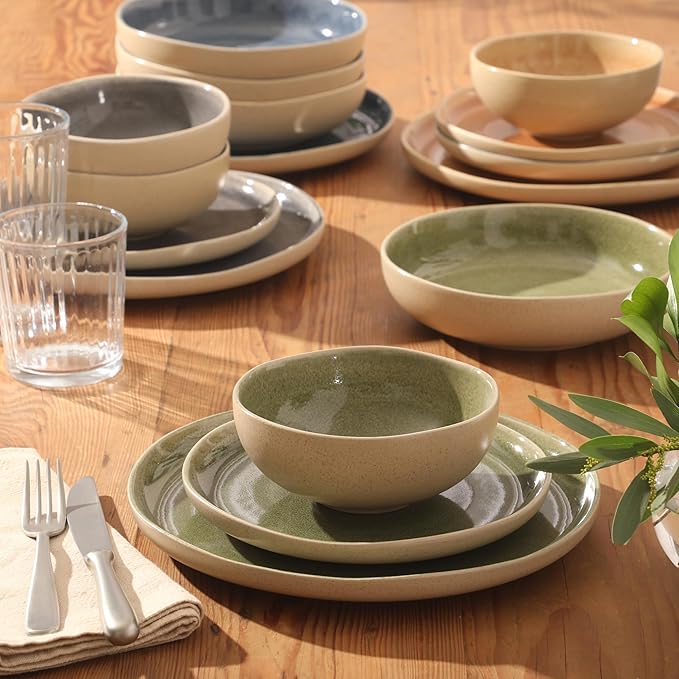 Gibson Elite Manila Bay 16-Piece Stoneware Dinnerware Set, Service for 4, Reactive Glaze Modern Artisan Plates, Bowls & Mugs, Assorted Colors, Round Design