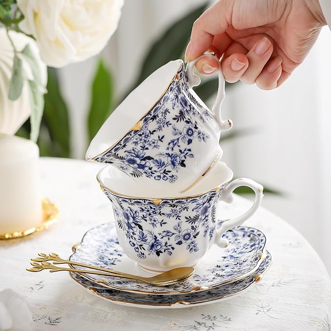 Country Roses Porcelain Tea Cup and Saucer Set with Gold Trim, Vintage Style, For Women and Tea Parties (1, Cyan)